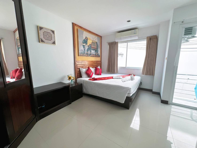 Bedroom 9