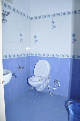 Bathroom 2, Hotel Gangaur Palace-A Heritage Property, Udaipur
