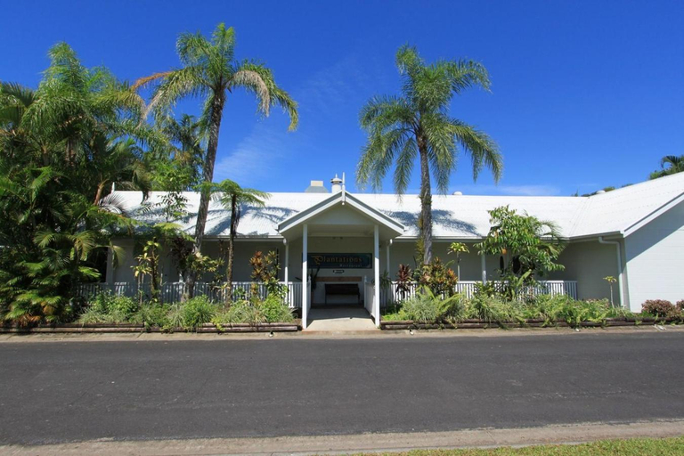 Food & Drinks 4, Tully Motel, Cardwell