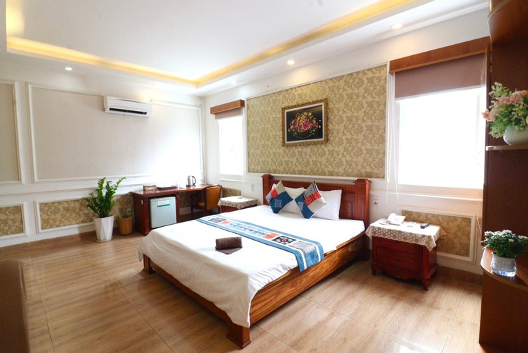 Bedroom 9