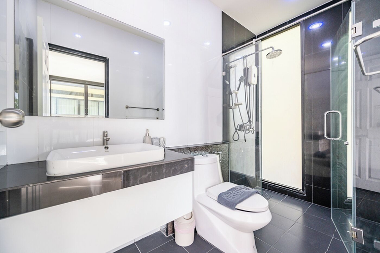 Bathroom 3, AnB Loft 9 poolvilla close Jomtian beach, Pattaya