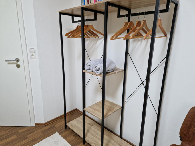 Others 3, Cozy Apartment: Design Superior Suite Zentral - Kuche - Balkon, Cloppenburg