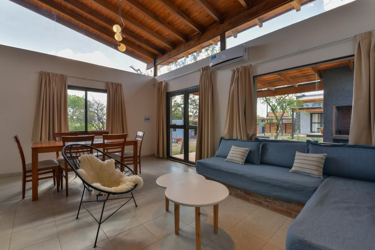 Facilities 4, Casas Acrux, San Alberto