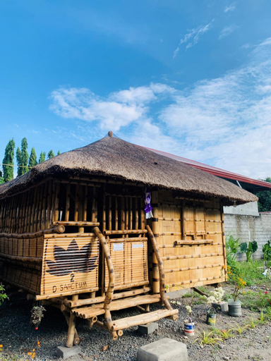 Exterior 9