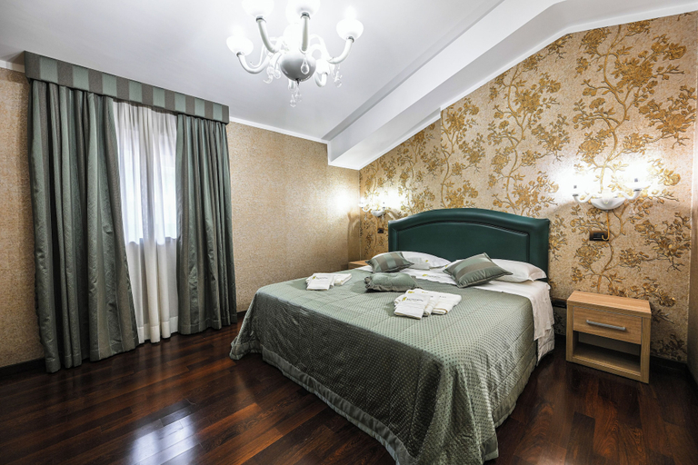 Bedroom 2, Hotel Mastrodattia, L'Aquila