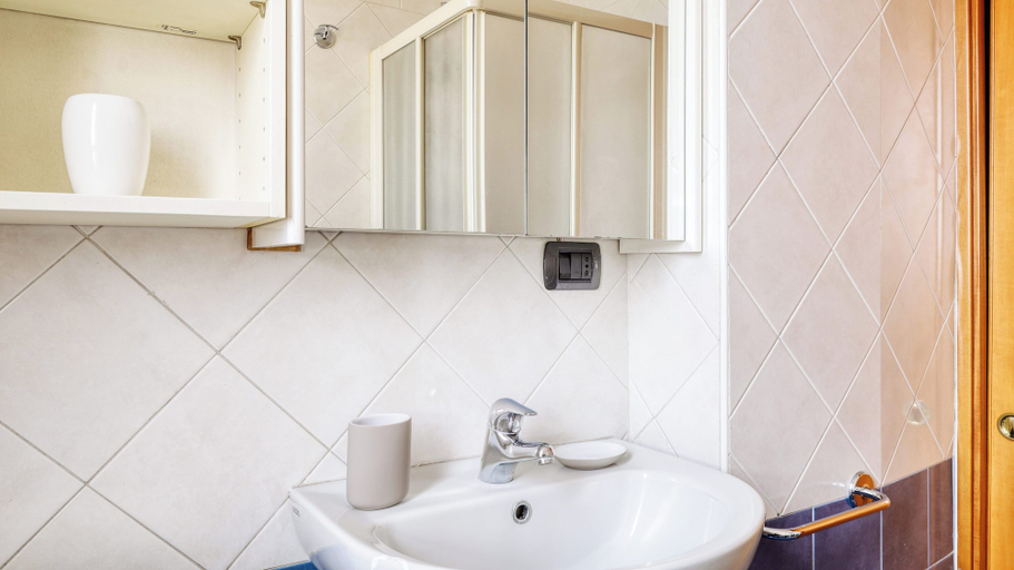 Bathroom 3, Italianway Easy - Toscana 17, Milano