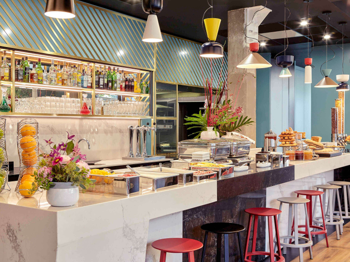Food & Drinks 5, Hotel Mercure Paris Saint-Ouen, Seine-Saint-Denis
