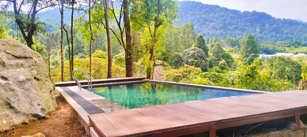Sport & Beauty, Villa dan Cafe Air Luwihajahill, Bogor