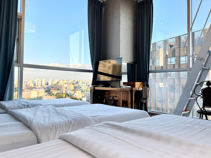Bedroom 11