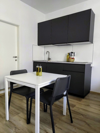 Others 5, Dandylion Studio Apartment, Koper