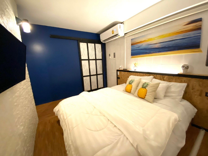 Bedroom 3, Near beach hostel, Phuket Island