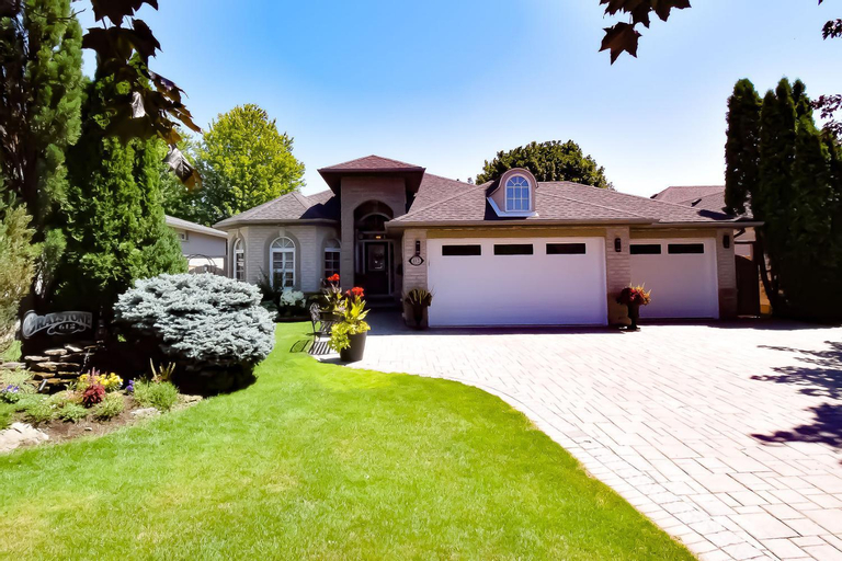 Graystone Bed & Breakfast, Niagara