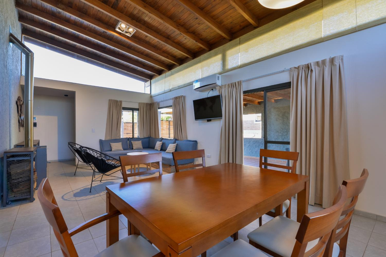 Facilities 3, Casas Acrux, San Alberto