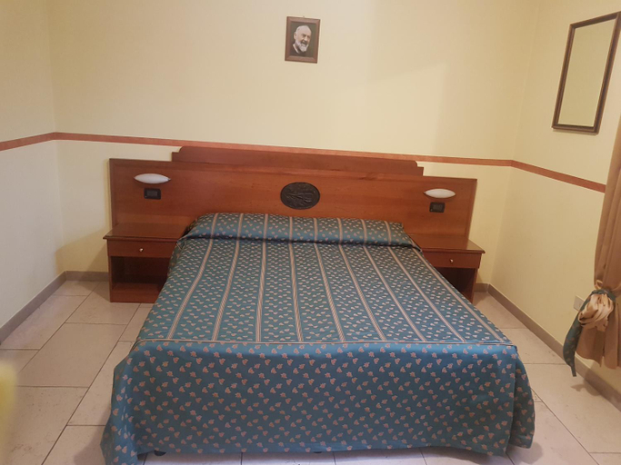 Bedroom, B&B Antica Trattoria, Foggia
