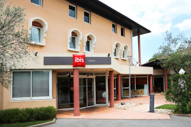 Exterior & Views 1, ibis Aubenas, Ardèche