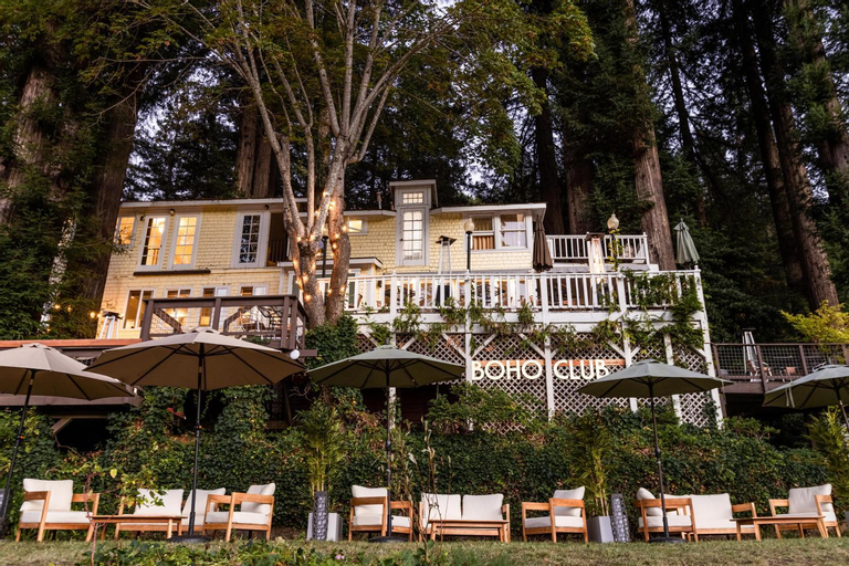 Boho Manor, Sonoma