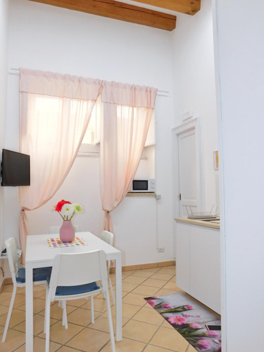 Others 5, Camere A’ Marina, Syracuse