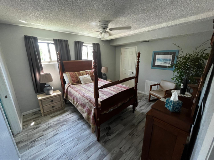 Bedroom 2, Surfside Suites, Brevard