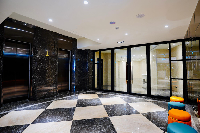 Others 3, Dragon Hotel, Nantou