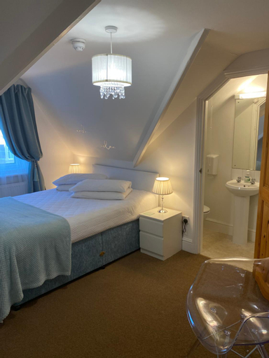 Bedroom 2, A & B Guest House, Cambridgeshire