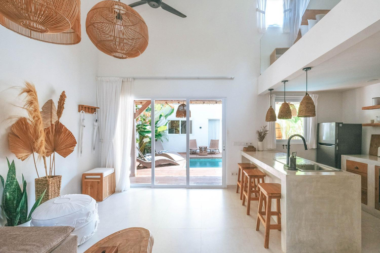 Others 5, 2BR Sun&Moon Pool Villa, Walk to Cafes, Near Beach, Badung