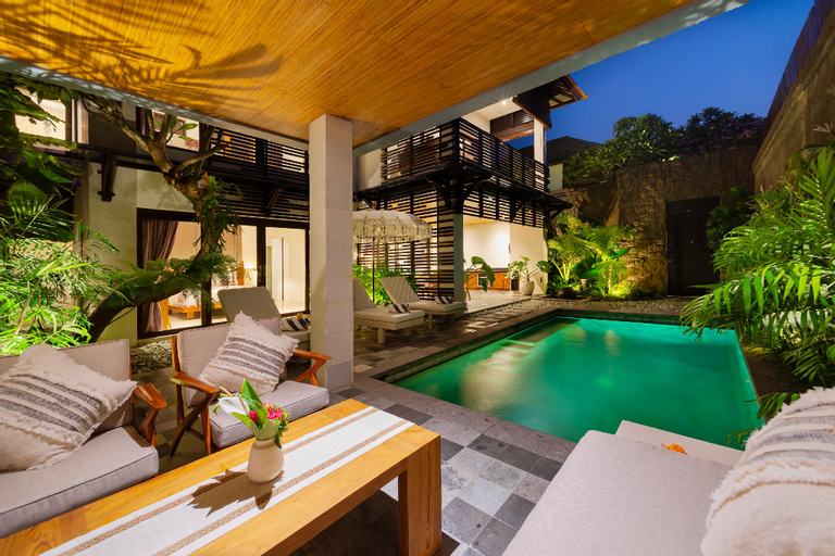 Swimming Pool 9