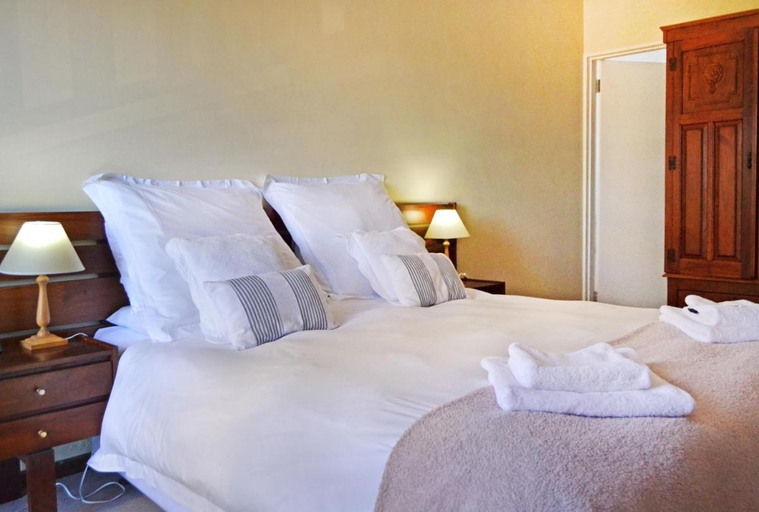 Others 4, Chesham House, Overberg