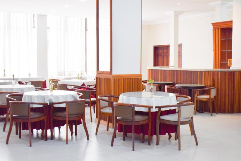 Food & Drinks 3, Map Hotel, Lages