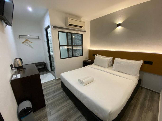 Bedroom 13