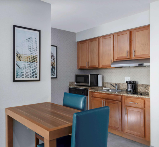 Dining Room 9