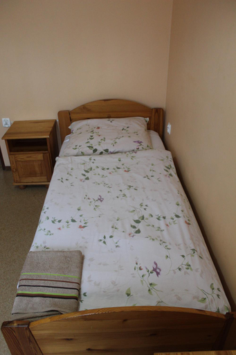 Bedroom 2, Hotel Sportowy, Ostrzeszów