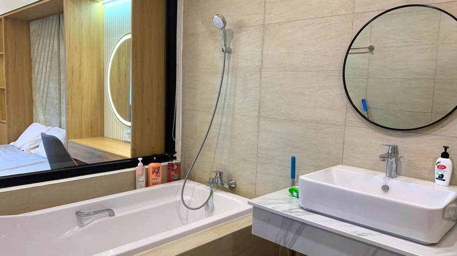 Bathroom 4, FLC Sea Tower Quy Nhon - Charming House, Qui Nhơn