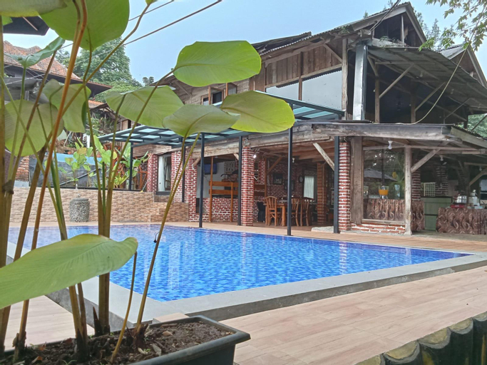 Sport & Beauty 2, Villa TriTe Hot Spring, Subang