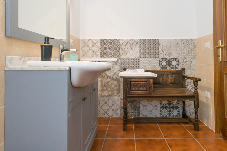 Bathroom, Casa Rurale, Livorno