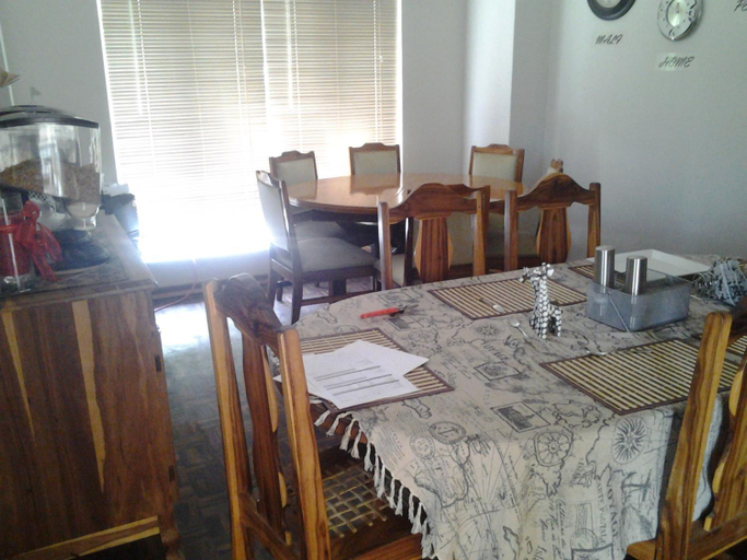 Food & Drinks 2, Lighthouse Guesthouse Welkom, Lejweleputswa