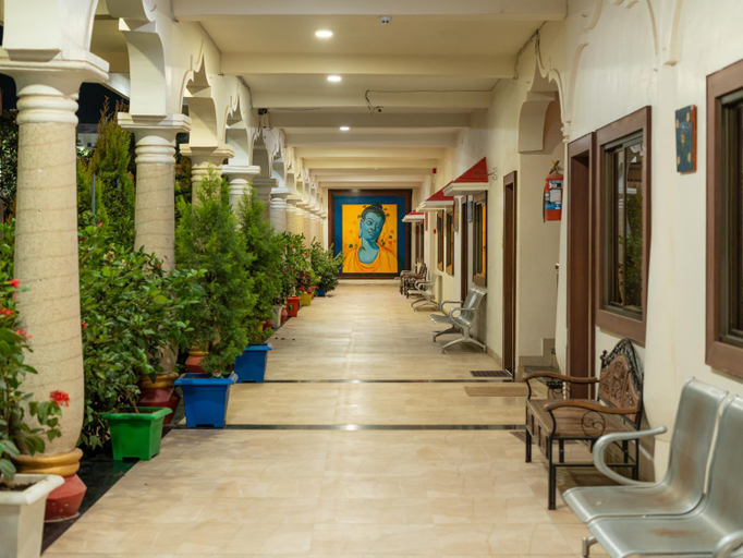 Public Area 1, Hotel Royal Palace, Sagar