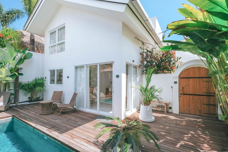 Others 4, 2BR Sun&Moon Pool Villa, Walk to Cafes, Near Beach, Badung