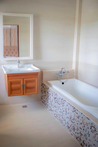 Bathroom 2, Rosy Villa Hotel, Guraidhoo