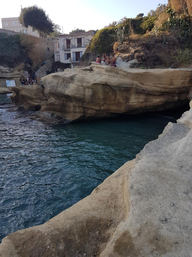 Others 5, Casa ciabatti, Napoli