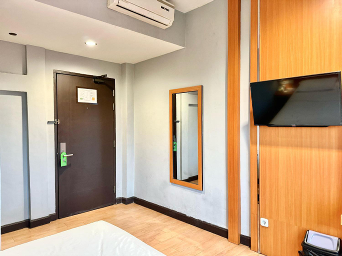 Bedroom 12