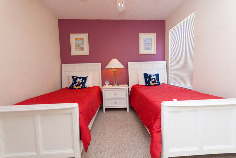 Bedroom 4, Glenbrook, Lake