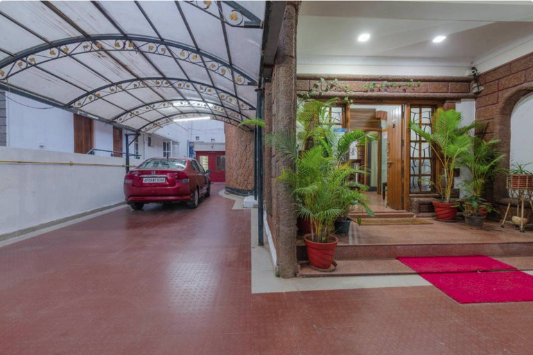 Redstone Villa & Suites, Bangalore