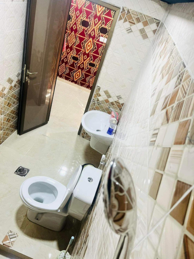 Bathroom 3, Shakria Bedouin Life Camp, Quaira