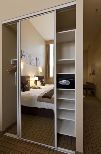 Bedroom 6