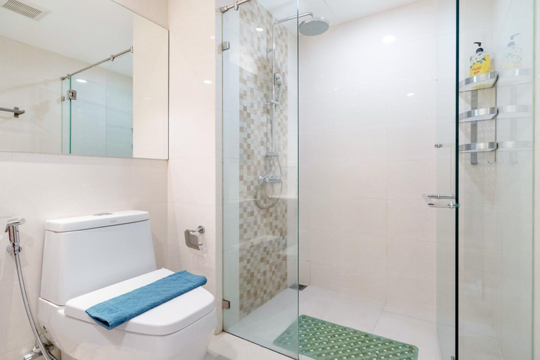 Bathroom 4, The Title Beach Front, Phuket Island