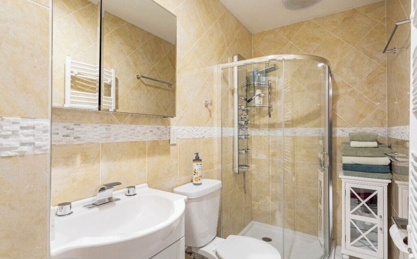 Bathroom, Villa Verde BB Greenwood Lake NY, Orange