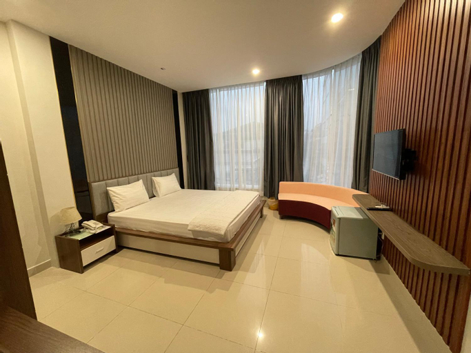 Michelle Hotel, District 10