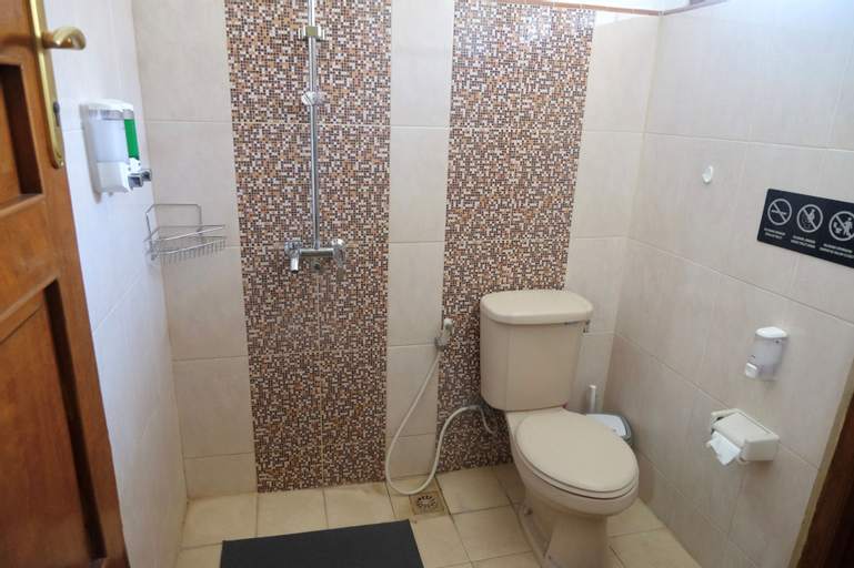 Bedroom 3, Aglonie Homestay Dago 4BR, Bandung