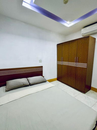 Bedroom 2, Sunrise Infinity Apartment, Nha Trang