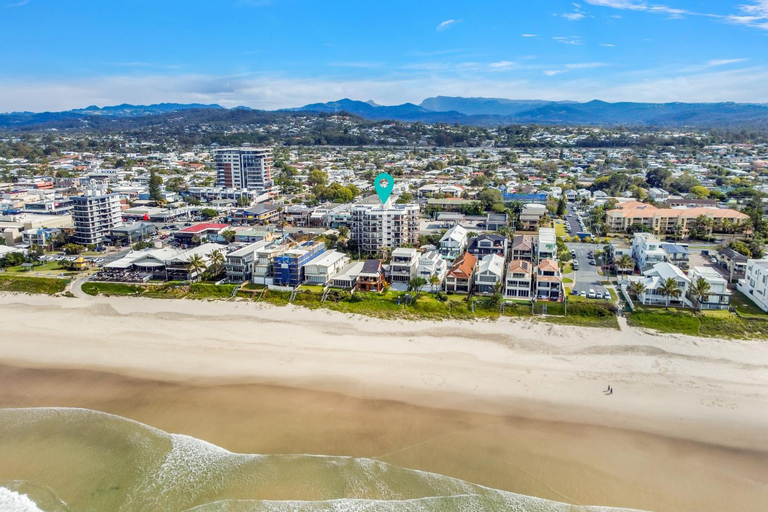 Beach Palms Holiday Apartments, Gold Coast
